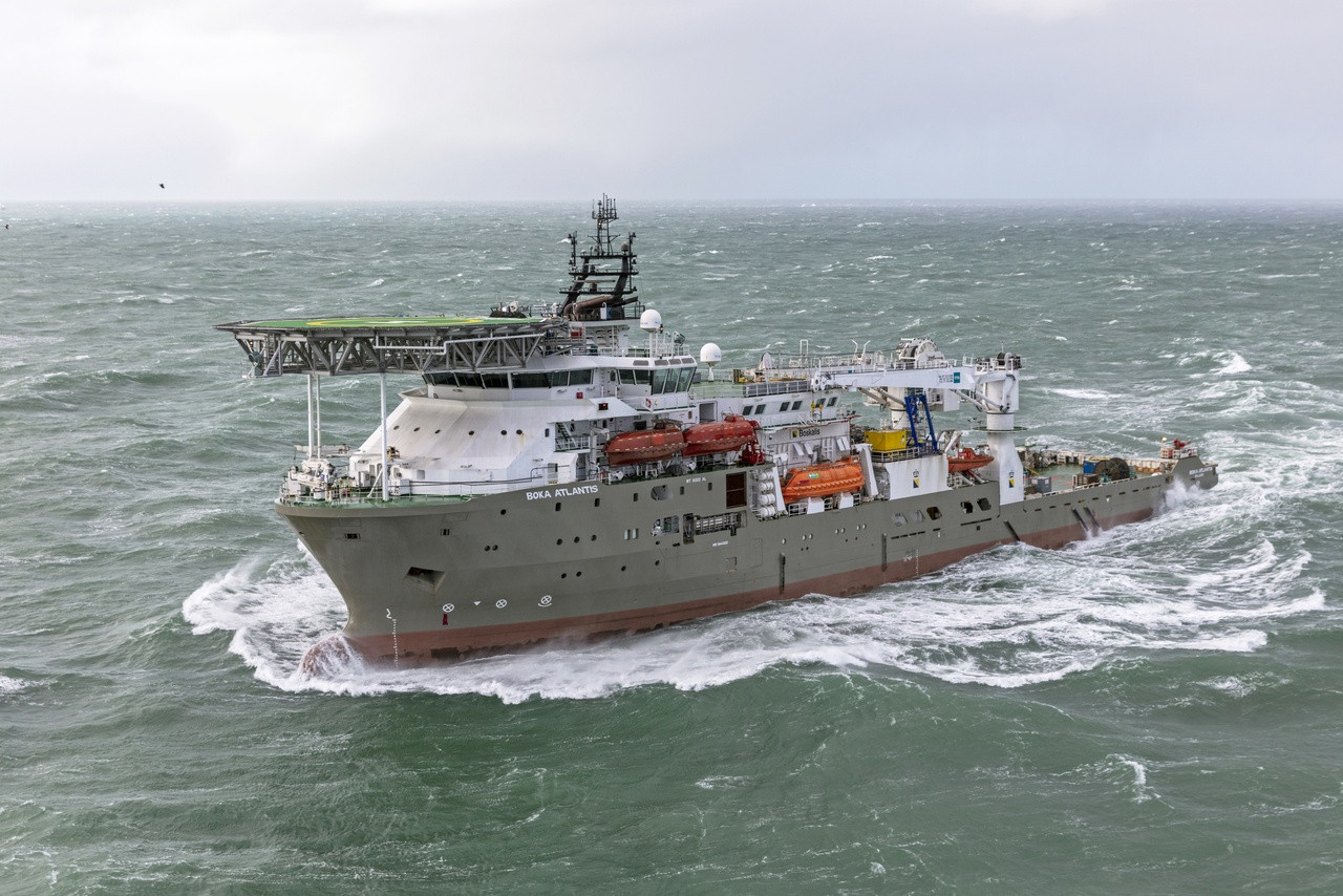 Diving support vessel BOKA Atlantis